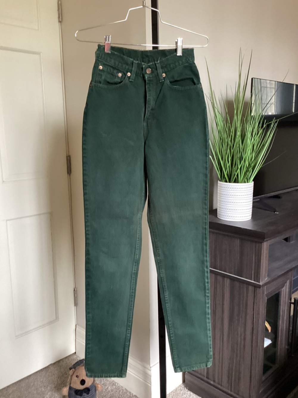 Levi’s 512- vintage Forest Green High-Rise Women’s Jeans
